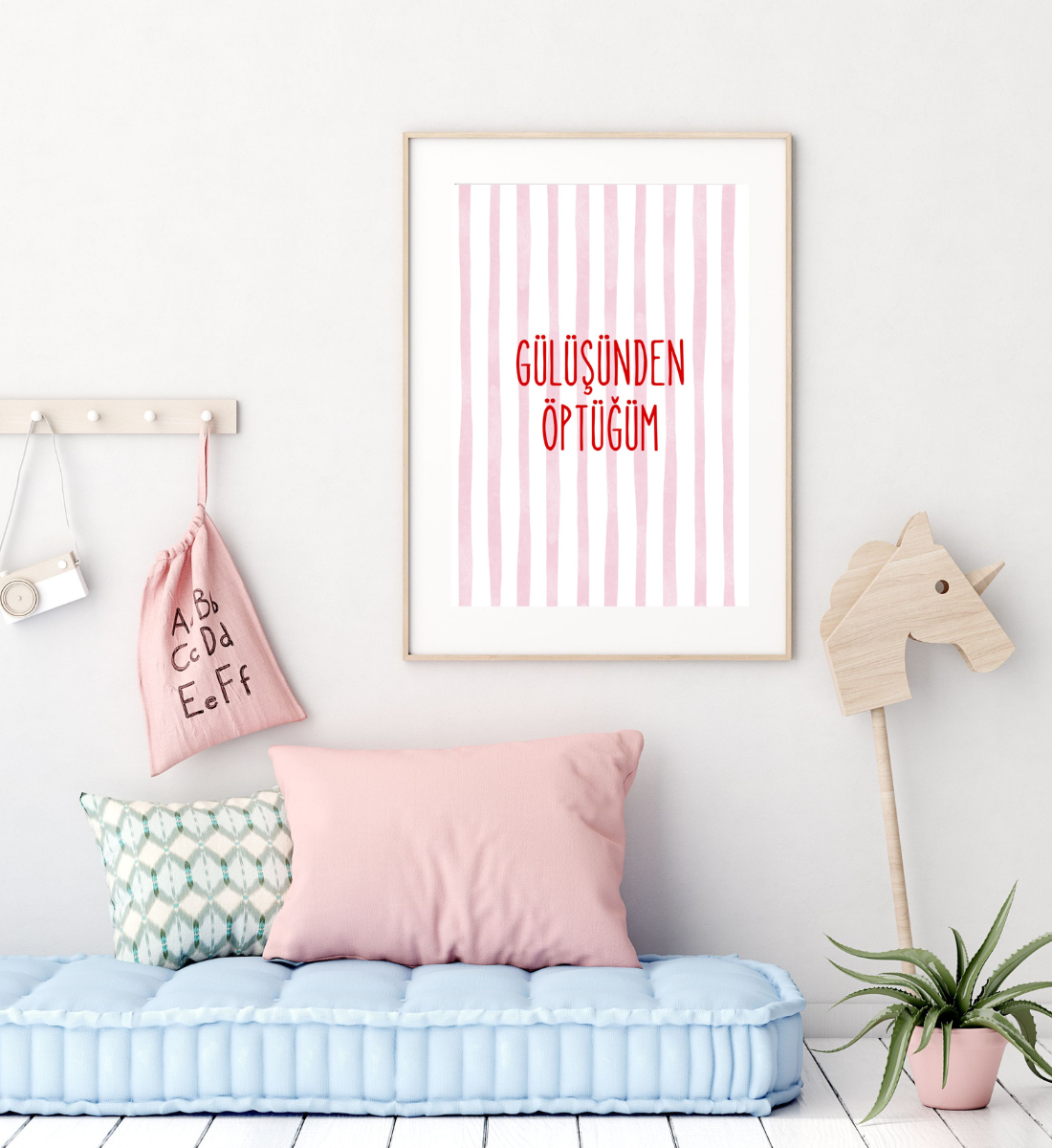 Poster - gülüşünden öptüğüm